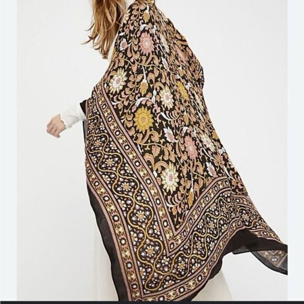 Free people shawl